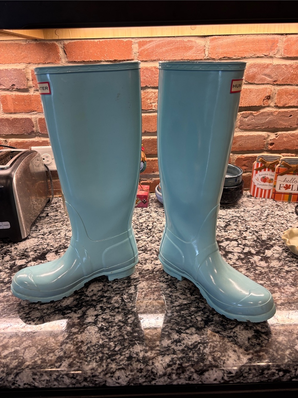 Hunter rain boots   
Super cute. I just want shorter ones. :) - Picture 5 of 7